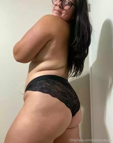 dailyavajune star sexy photo