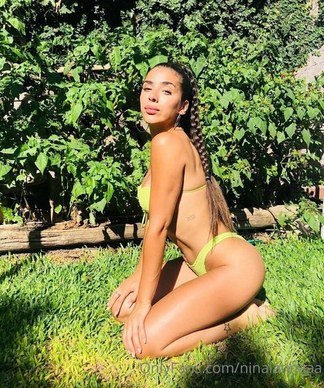 ninalatinaaa nice star pics