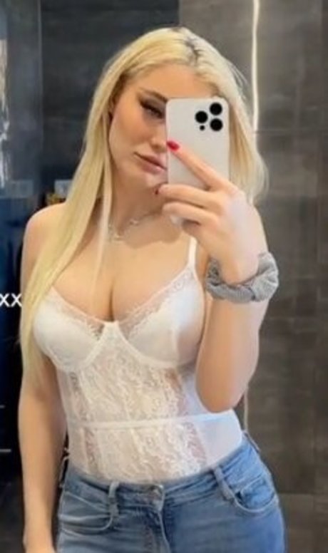 Onlyangelaxx star high quality pic