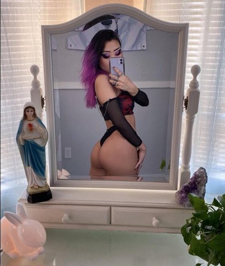 avaunt model porn archive