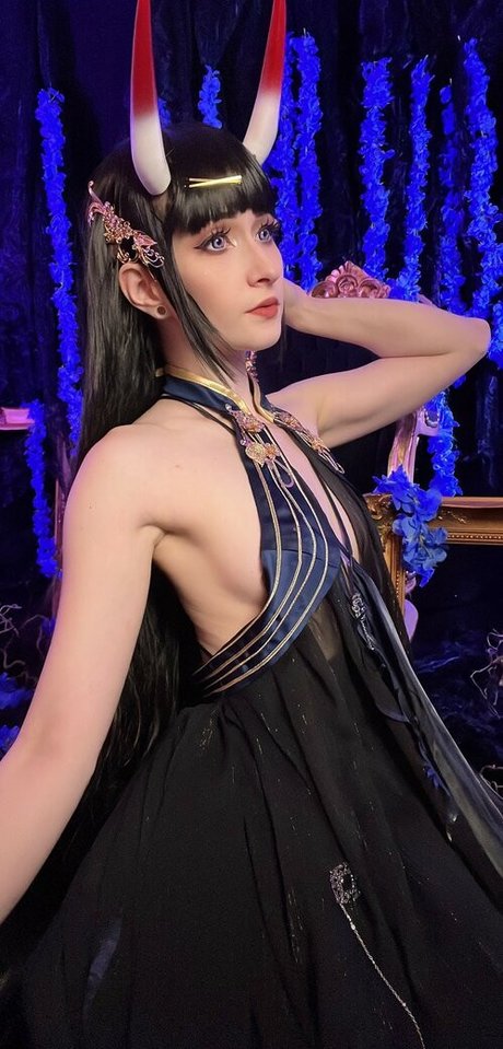 Timbercosplay model top pic