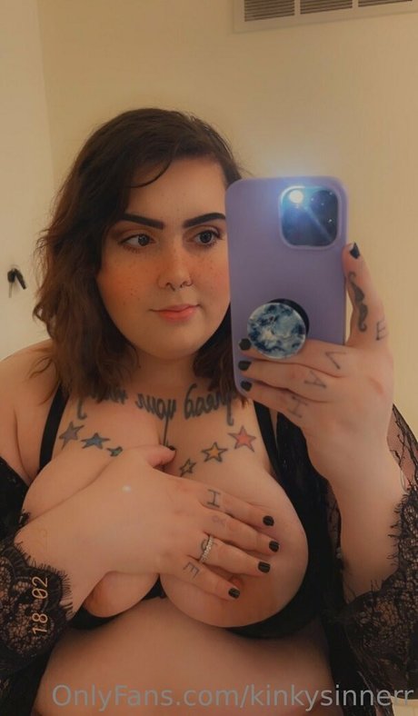 kinkysinnerr porn star archive