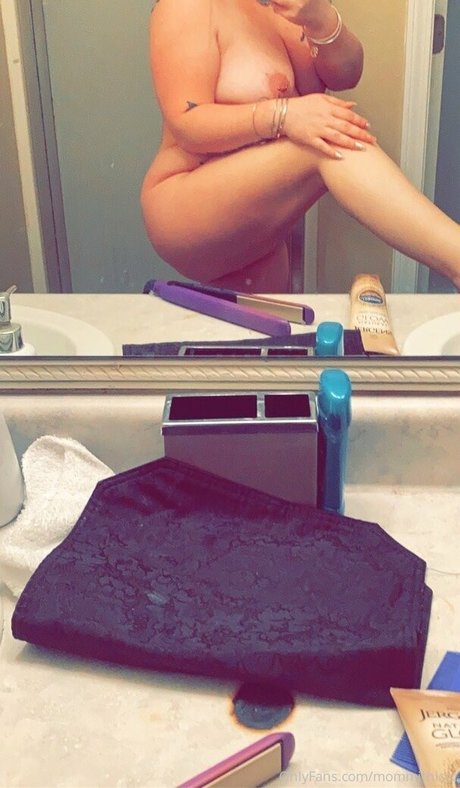 slim onlyfans beautiful naked img