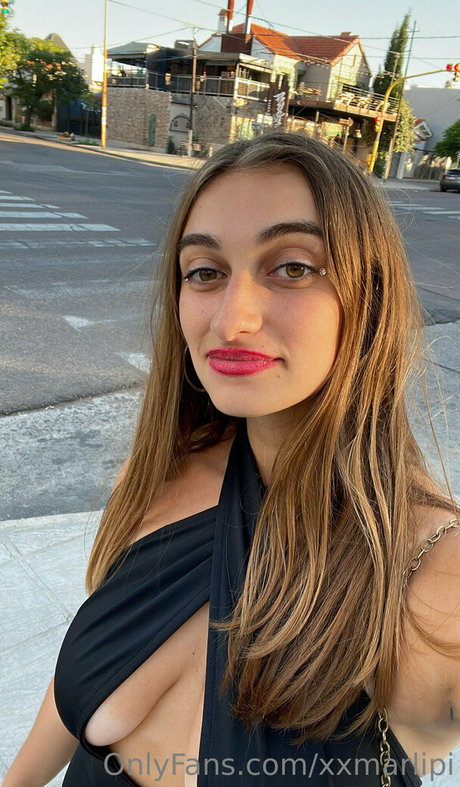 xxmarlipi nude star picture