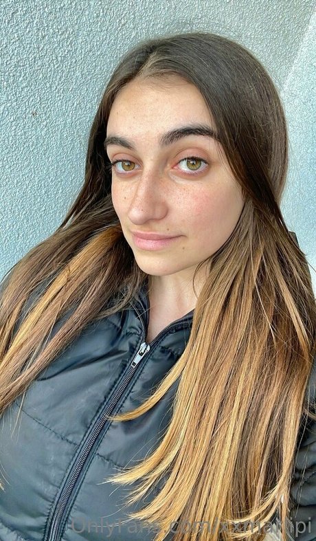 xxmarlipi pretty pornstar picture