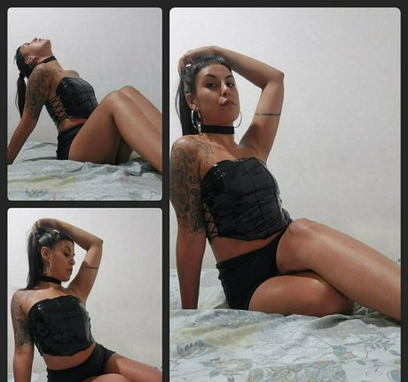 rubiacaliente29 naked pornstar pic