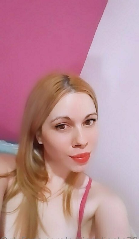 rubiacaliente29 nice model image