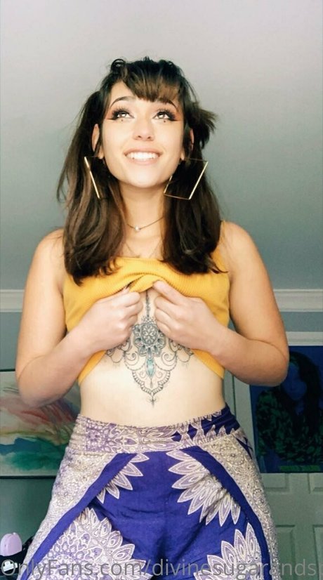 divinesugarandspice hd star pic