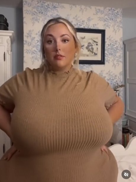 shemale fucks guy onlyfans free xxx photo