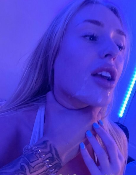 tittyauna xxx pornstar pic