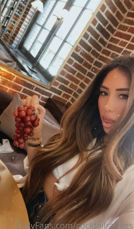 cocktailratings art model images