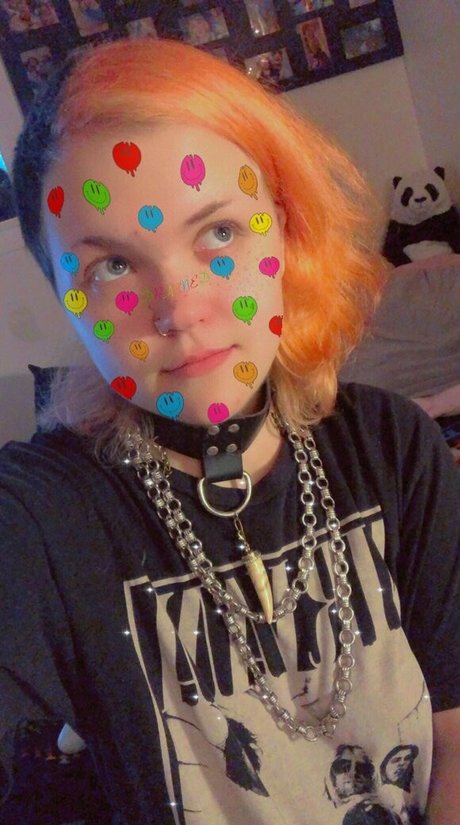 pwuppydove nude star image