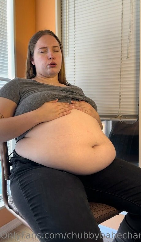 chubbybabecharlie nude star picture