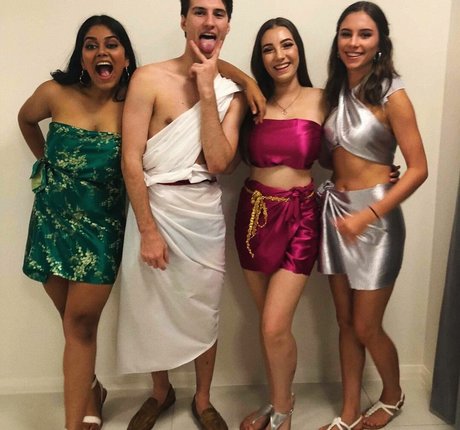 Molly Shield porn model pic