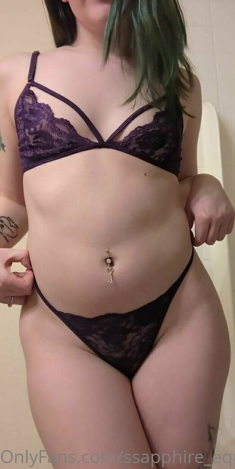 gorgeous milf onlyfans free nude gallery