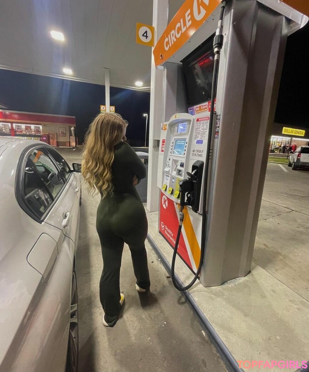 Halohailsangel beautiful pornstar gallery