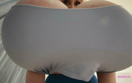 asmr girls onlyfans hot image