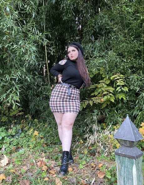 lovekenzie model pictures