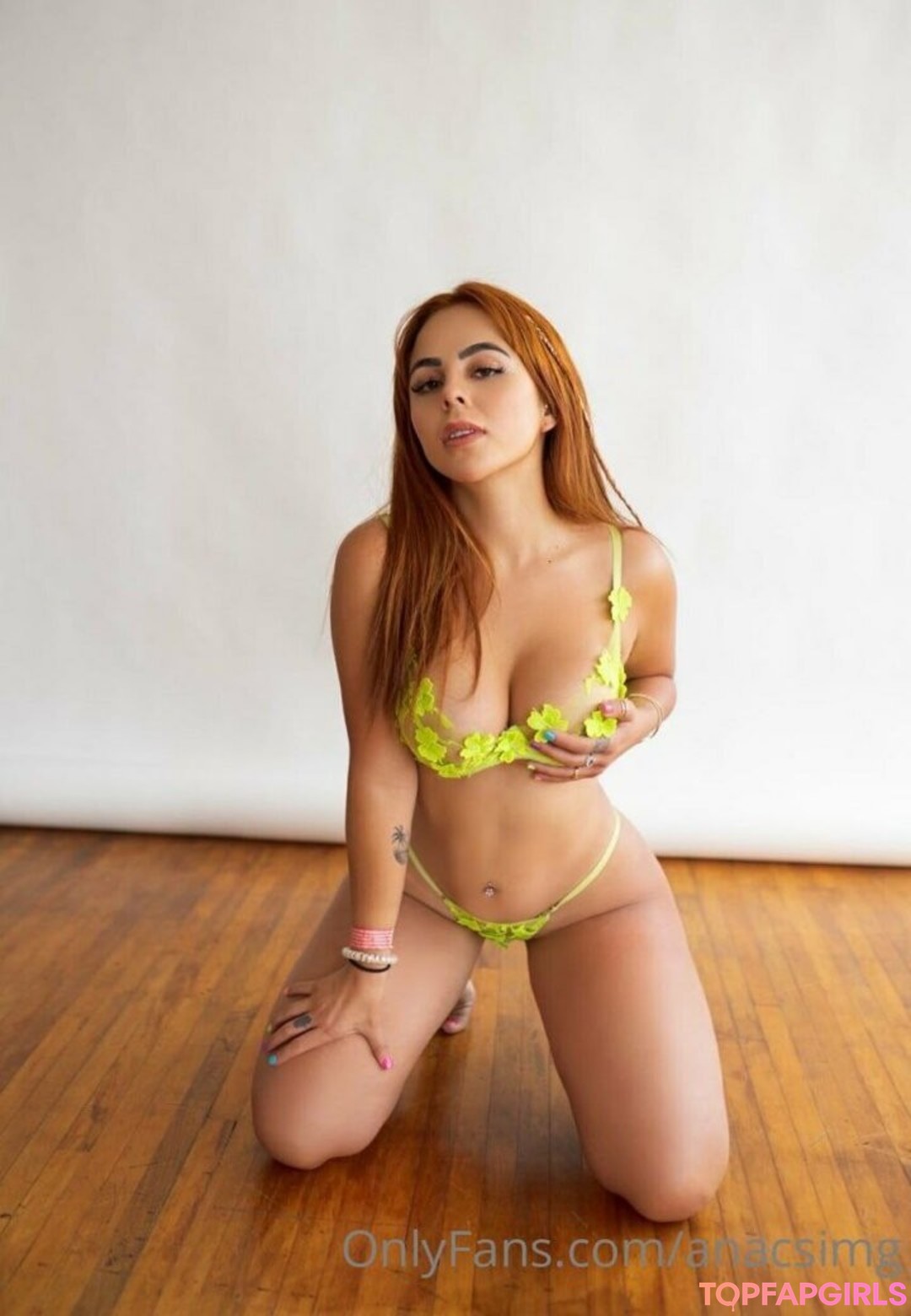 anacsimg sex star picture