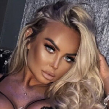 Blondebaby123xx pornographic model archive