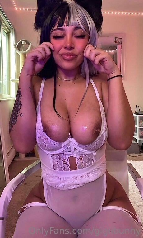 gigiibunny nude thumbnail