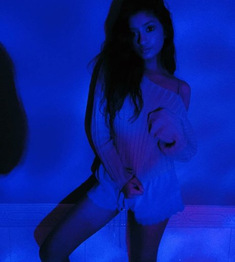 Alina M model sexy gallery