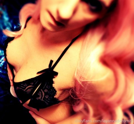 layannadoromitji top star picture