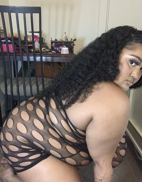 small dick shemale onlyfans erotic pic