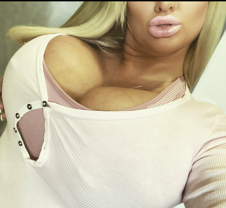 amateur deepthroat onlyfans beautiful xxx gallery