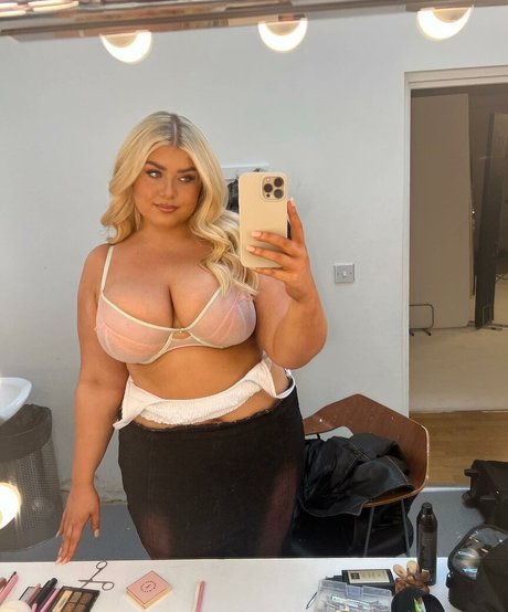 pregnant princess onlyfans pretty img