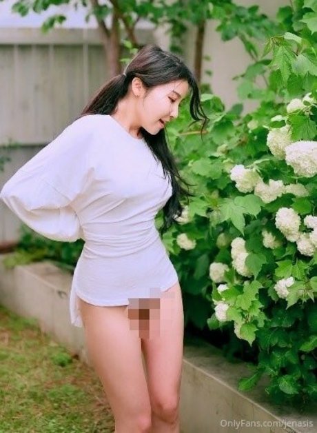 jenasis pretty star image