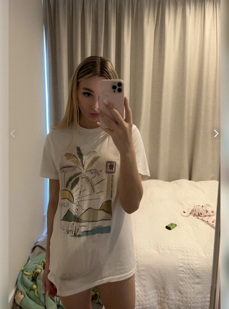 Krystal Sergeant star sexy pictures