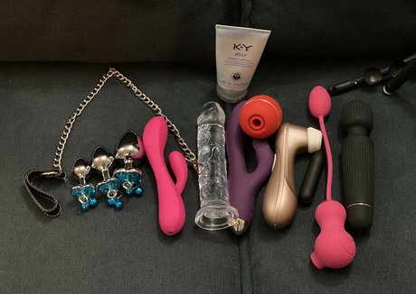 natalia xi nude thumbnail