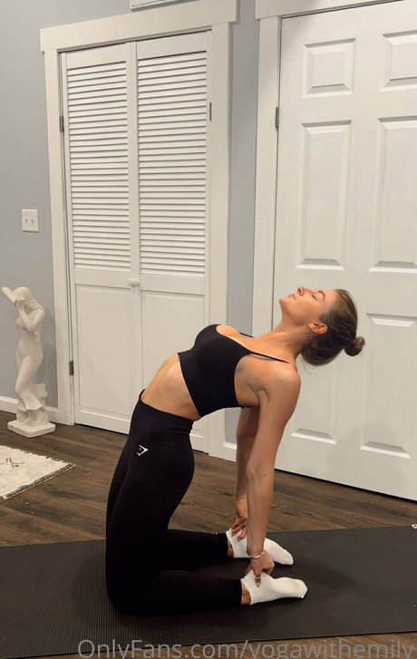 spreading onlyfans free porn picture