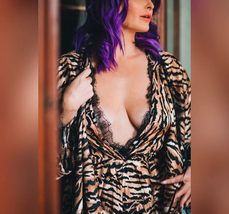 Natalie Rose naked pornstar images