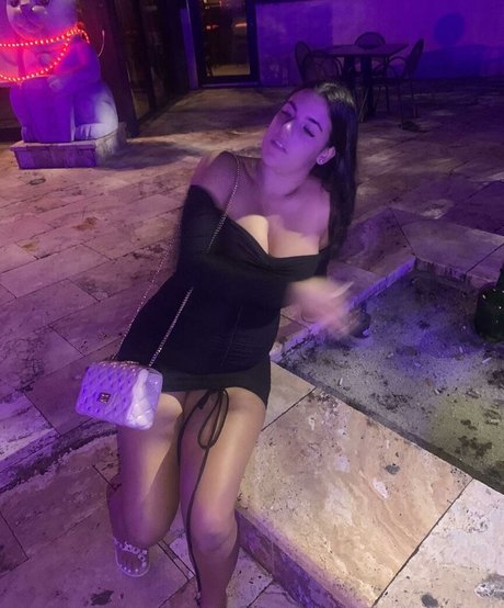 Lizzy Rae pornstar perfect photo