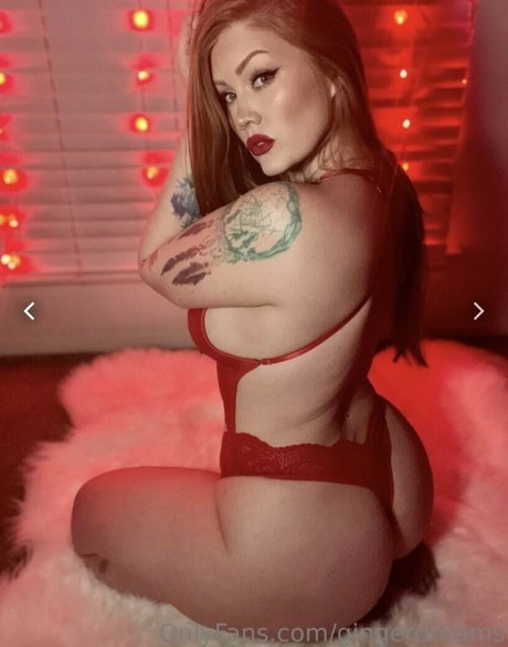 Lilredhydra perfect model pic