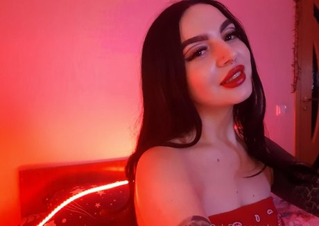 moanlouder star porn images