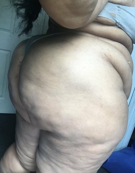 thiccflixx sexy actress photo