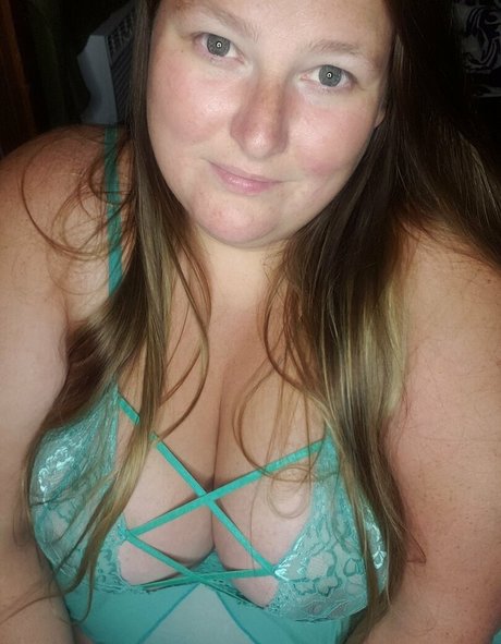 princess bigtits adult model img