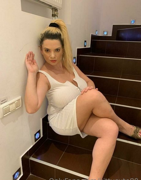 kittycute89 hd pornstar pic