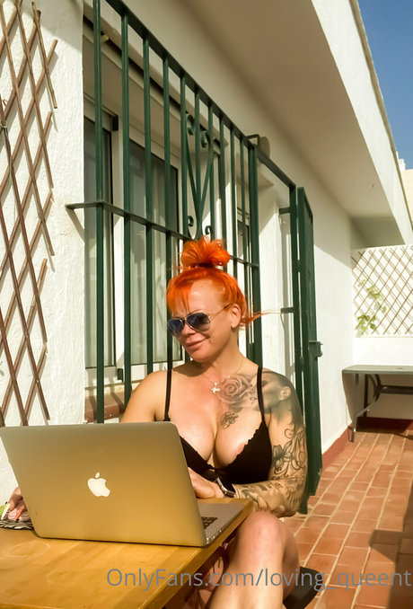 loving queent model hd photos