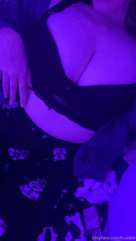 Hioobs nude thumbnail