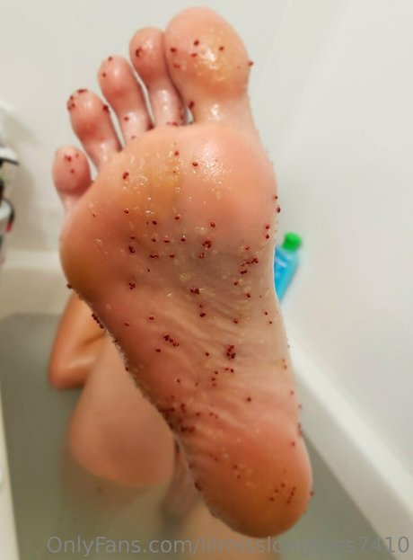 lilmisslongtoes7410 star sex picture