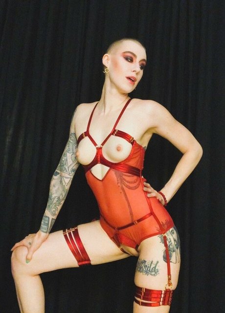 blonde deepthroat onlyfans sexy pictures