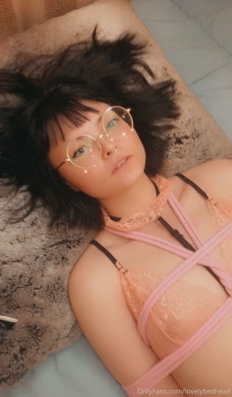 lovelybedhead xxx star galleries