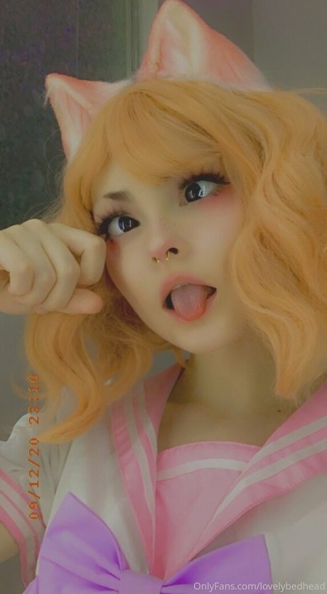 lovelybedhead star high quality photo