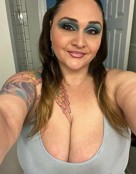 avadollxxx perfect actress photo