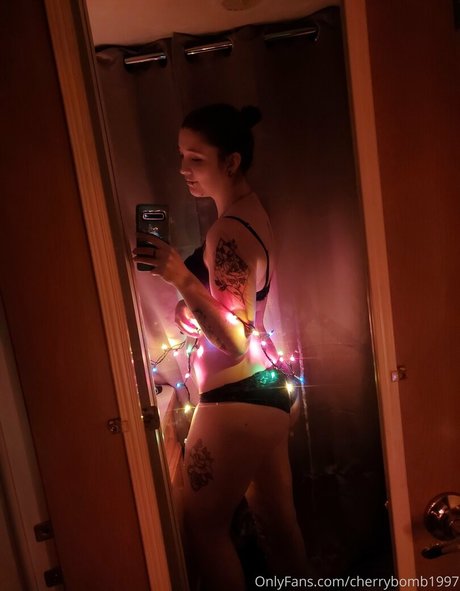 joi squirt onlyfans art naked picture