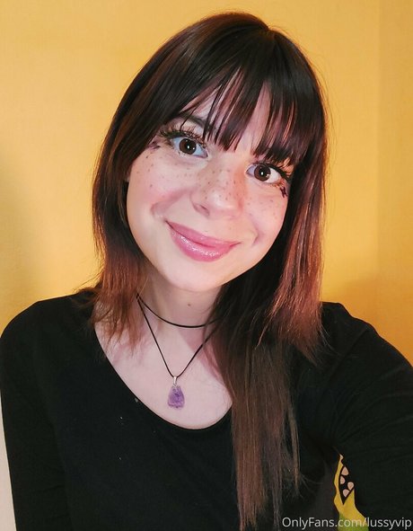 lussynew perfect pornstar img